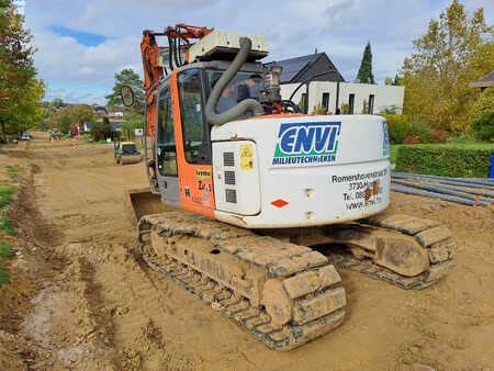 Korečková rýpadla 2007 Hitachi ZX135US (2)