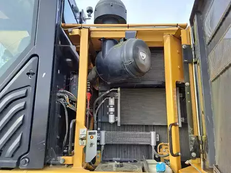 Kedjegraver 2016 Caterpillar 335FLCR (15)