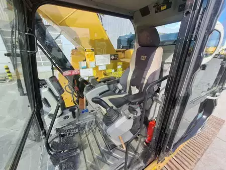 Kedjegraver 2016 Caterpillar 335FLCR (20)