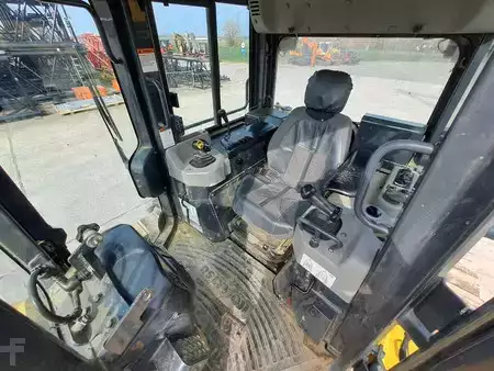 Buldożery 2018 Komatsu D61PXi-24 (21)