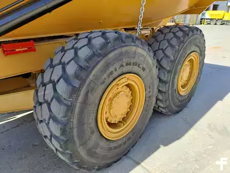 Dumper Articolati 2016 Caterpillar 725C2 (13)