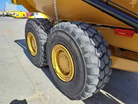 Dumper Articolati 2016 Caterpillar 725C2 (14)