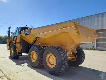 Dumper Articolati 2016 Caterpillar 725C2 (3)
