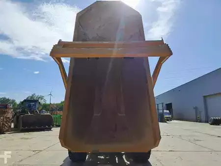 Dumper Articolati 2016 Caterpillar 725C2 (5)