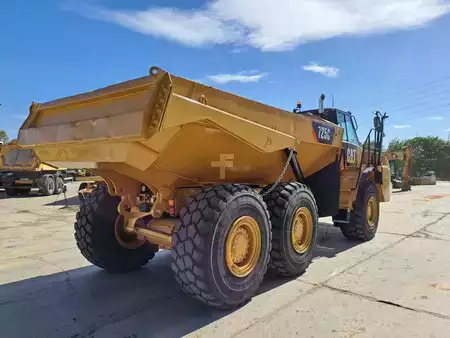 Dumper Articolati 2016 Caterpillar 725C2 (6)