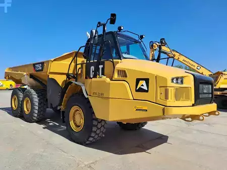 Dumper Articolati 2016 Caterpillar 725C2 (8)