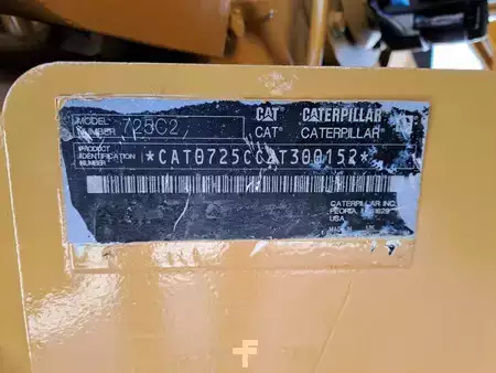 Dumper Articolati 2016 Caterpillar 725C2 (9)