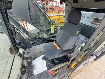 Escavatori cingolati 2022 Volvo EC 350 EL (20)