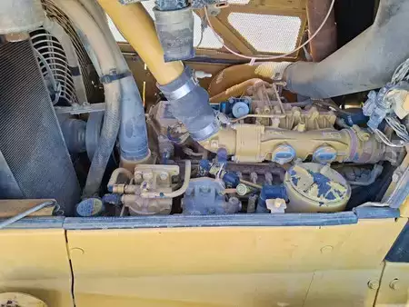 Pásové buldozery 2015 Caterpillar D 6 N LGP (System One Undercarriage) (13)