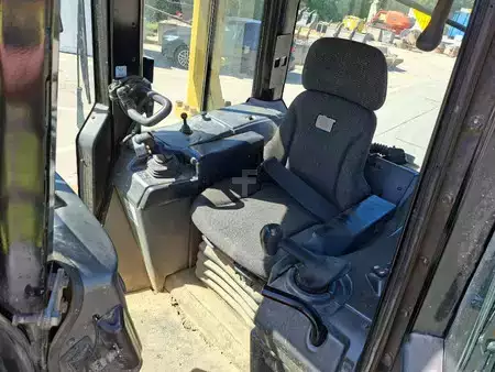 Pásové buldozery 2015 Caterpillar D 6 N LGP (System One Undercarriage) (8)