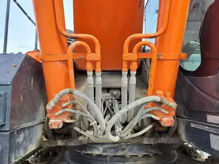 Escavatori cingolati 2019 Hitachi ZX 490 LC H-6 (10)