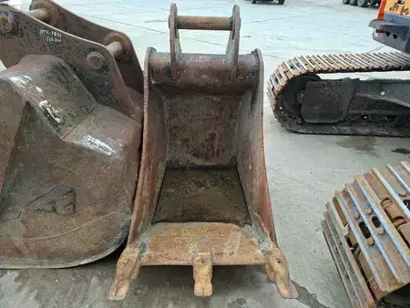 Bæltegraver 2017 Volvo ECR 235 EL (+3 buckets) (23)