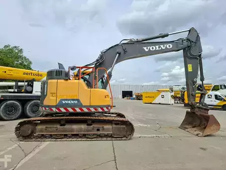 Bæltegraver 2017 Volvo ECR 235 EL (+3 buckets) (4)