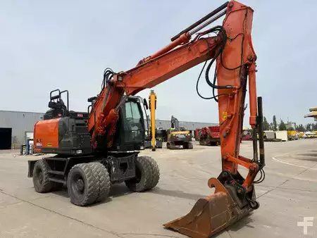 Escavatori gommati 2018 Hitachi ZX140W-6 (3 Pieces available) (3)