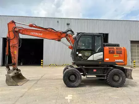 Escavatori gommati 2018 Hitachi ZX140W-6 (3 Pieces available) (1)