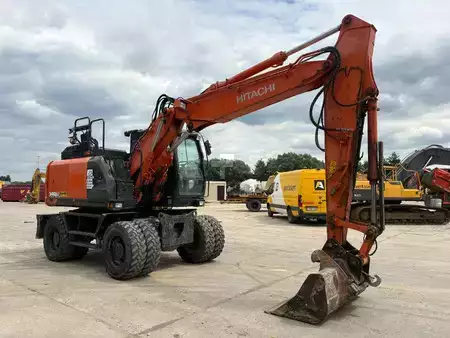Escavatori gommati 2018 Hitachi ZX140W-6 (3 Pieces available) (3)