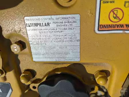 Rolos em tandem 2018 Caterpillar CB1.7 (10)
