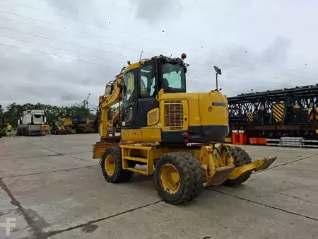 Pelle sur pneus 2017 Komatsu PW 118 MR-8 (6)