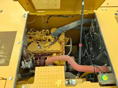 Korečková rýpadla 2020 Caterpillar 320 (16)