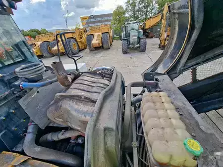 Колісні навантажувачі 2020 Caterpillar 962M (23)
