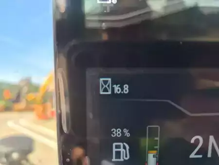 Chargeuse sur pneus 2023 Caterpillar 906 (13)