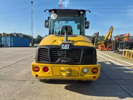 Chargeuse sur pneus 2023 Caterpillar 906 (7)