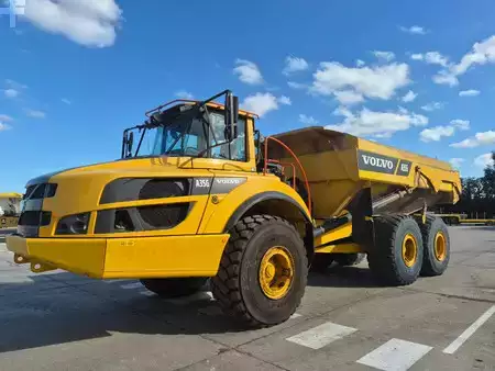 Artikulerte dumpere 2022 Volvo A35G (2)