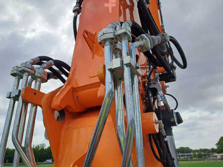 Koparki gąsienicowe 2022 DEVELON DX 245 DM-7  (20m UHD) (21)