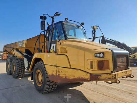 Articulated Dump Trucks 2017 Caterpillar 725C2 (6)