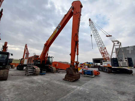 Bæltegraver 2019 Hitachi ZX870LC H-5G (Abu Dhabi) (18)