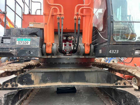 Bæltegraver 2019 Hitachi ZX870LC H-5G (Abu Dhabi) (19)