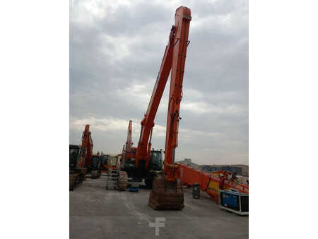 Bæltegraver 2019 Hitachi ZX870LC H-5G (Abu Dhabi) (23)