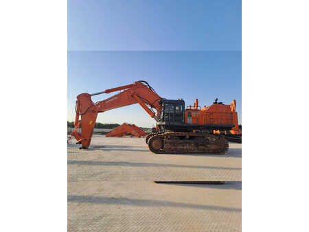 Korečková rýpadla 2019 Hitachi EX1200-6 ME (New Boom + Stick)(Jebel Ali, UAE) (26)