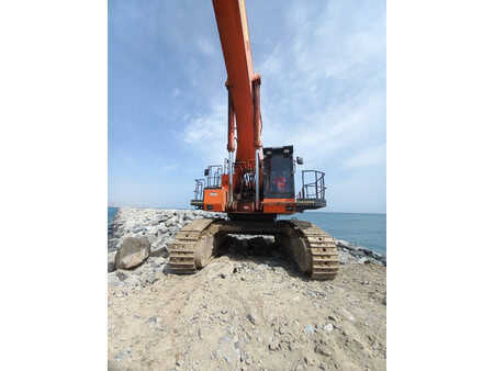 Korečková rýpadla 2019 Hitachi EX1200-6 28m ( Abu Dhabi ) (24)