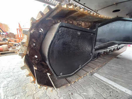 Hydraulic Excavators 2022 Hitachi ZX470LC-5G (Abu Dhabi) (15)