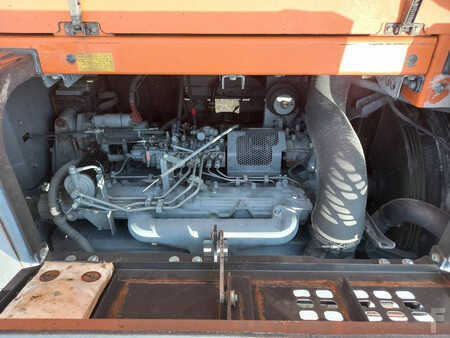 Kedjegraver 2022 Hitachi ZX470-5G (Abu Dhabi) (24)