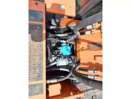 Koparki gąsienicowe 2022 Hitachi ZX470-5G (Abu Dhabi) (25)