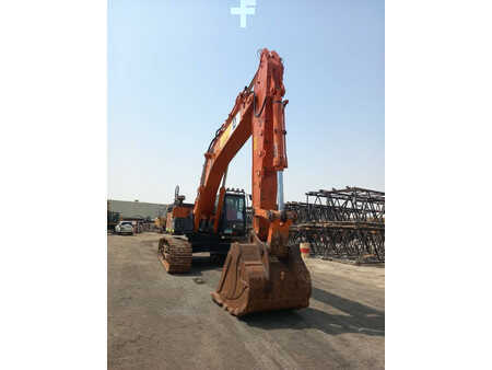Kedjegraver 2022 Hitachi ZX470-5G (Abu Dhabi) (4)