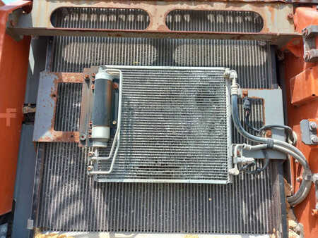 Kedjegraver 2022 Hitachi ZX470-5G (Abu Dhabi) (9)