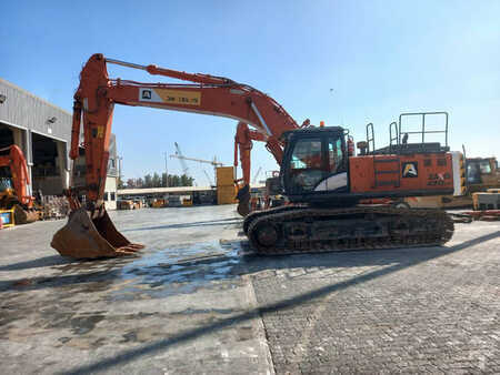 Bæltegraver 2022 Hitachi ZX470-5G (Abu Dhabi) (10)