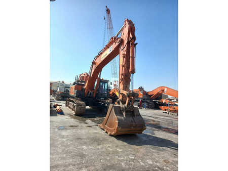 Bæltegraver 2022 Hitachi ZX470-5G (Abu Dhabi) (4)