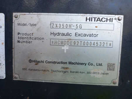 Korečková rýpadla 2023 Hitachi ZX350H-5G (Abu Dhabi) (11)