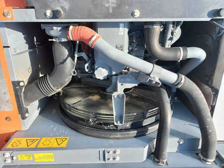Korečková rýpadla 2023 Hitachi ZX350H-5G (Abu Dhabi) (24)