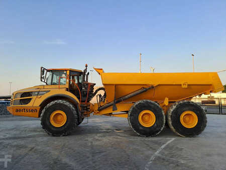 Volvo A40F (Abu Dhabi)