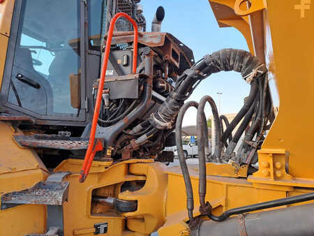 Volvo A40F (Abu Dhabi)