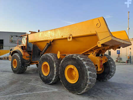 Volvo A40F (Abu Dhabi)