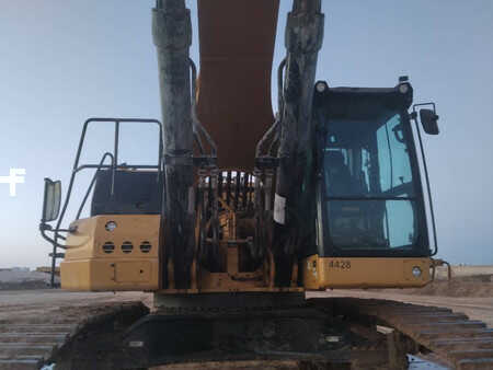Korečková rýpadla 2022 Caterpillar 395 (Saudi Arabia) (21)