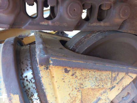 Planierraupe 2017 Caterpillar D6R LGP (Abu Dhabi) (19)