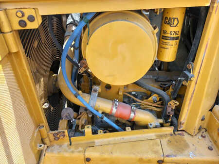 Planierraupe 2017 Caterpillar D6R LGP (Abu Dhabi) (23)
