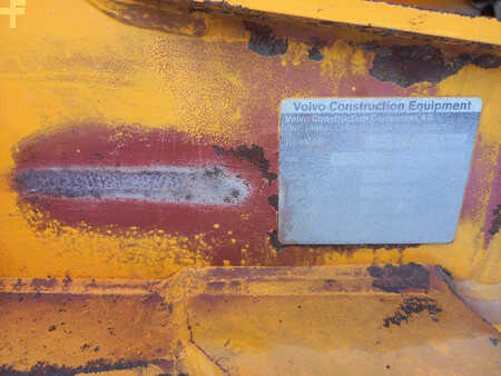 Articulated Dump Trucks 2016 Volvo A40F (Abu dhabi) (21)